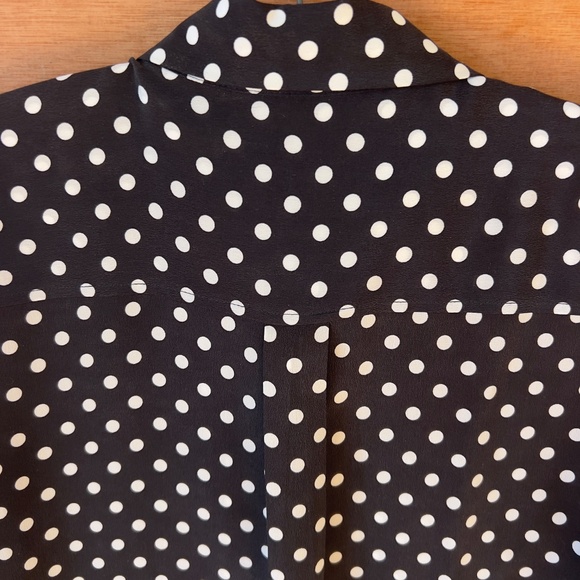 Equipment 100% silk polkadot blouse size M medium button up shirt black white - Picture 7 of 9